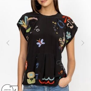 Johnny Was ZELIA BLOUSE size S . 100 silk. Color black with color embroidery